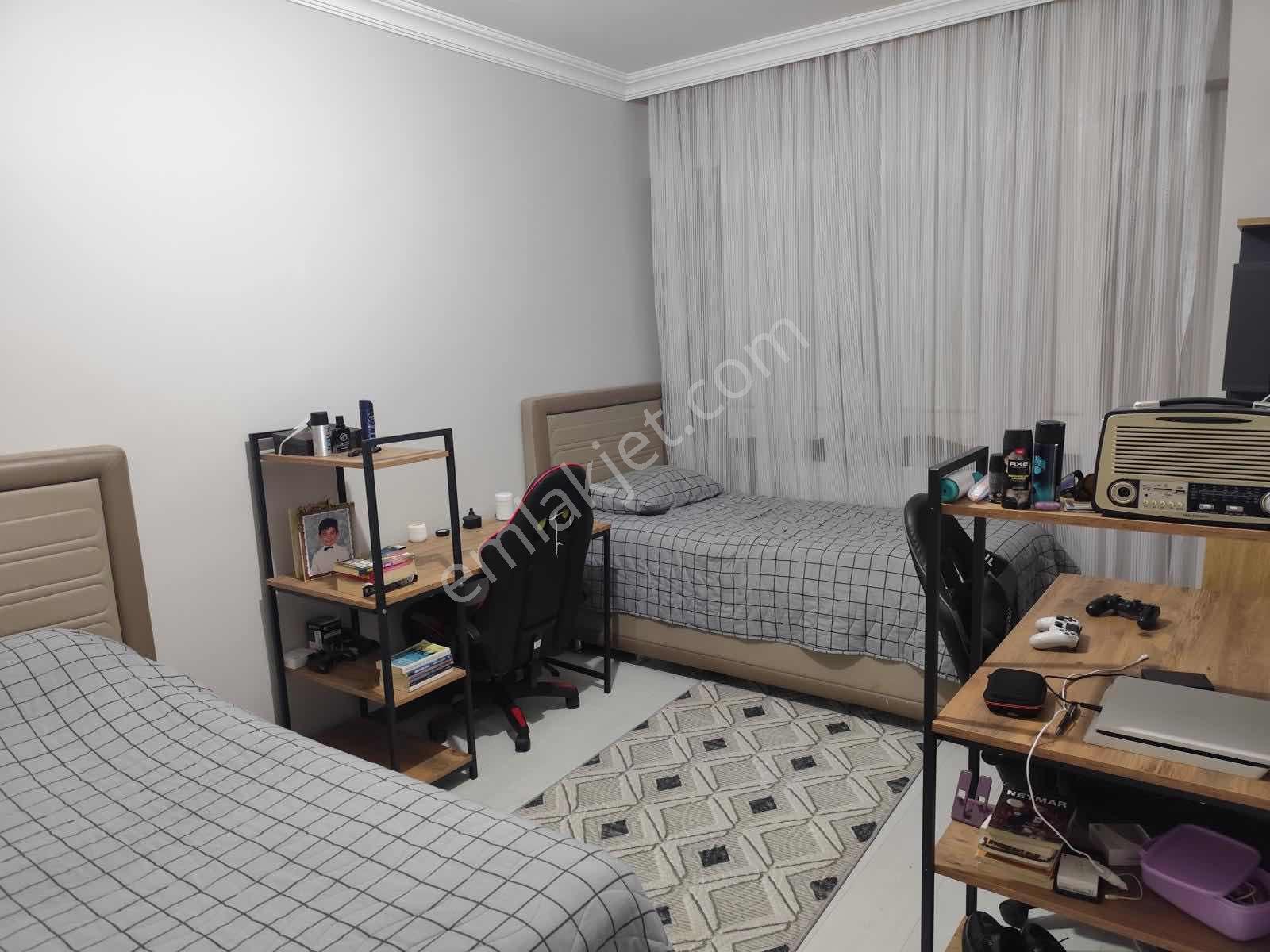 Yenişehir'de Sıfır 3+1 Güney Cephe 1.sınıf Yapılı Full Dolaplı — fotoğraf 11