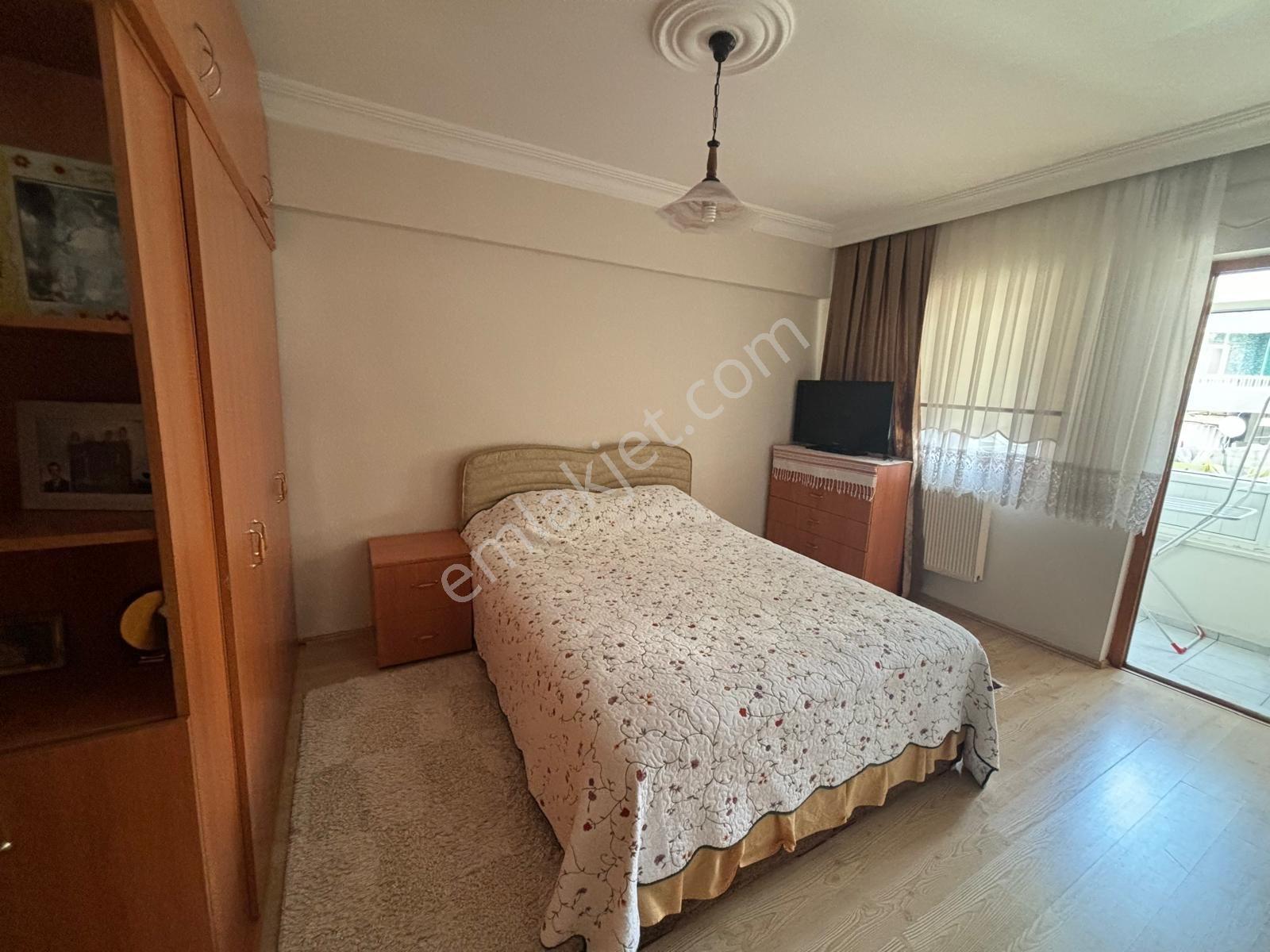 Yörükoğlu Gayrimenkulden İstasyon Cad. Satılık 3+1 Daire — fotoğraf 19