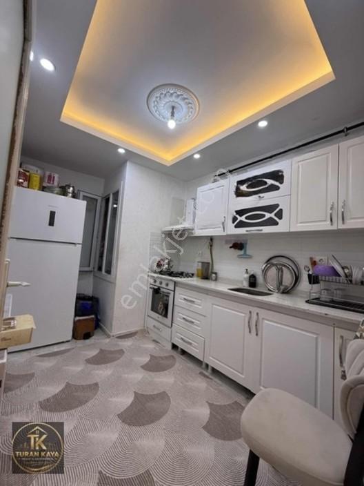 Güneş Mahallesinde 2+1 Kattan Bölme Ara Kat Daire — fotoğraf 2