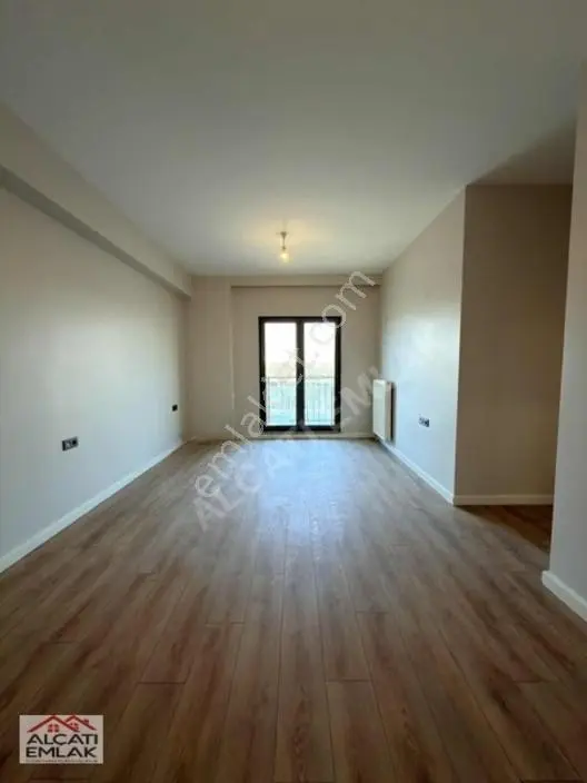 Meydan Başakşehir Yüksek Kat Satılık Daire — fotoğraf 7