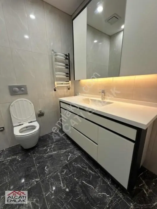 Meydan Başakşehir Yüksek Kat Satılık Daire — fotoğraf 10