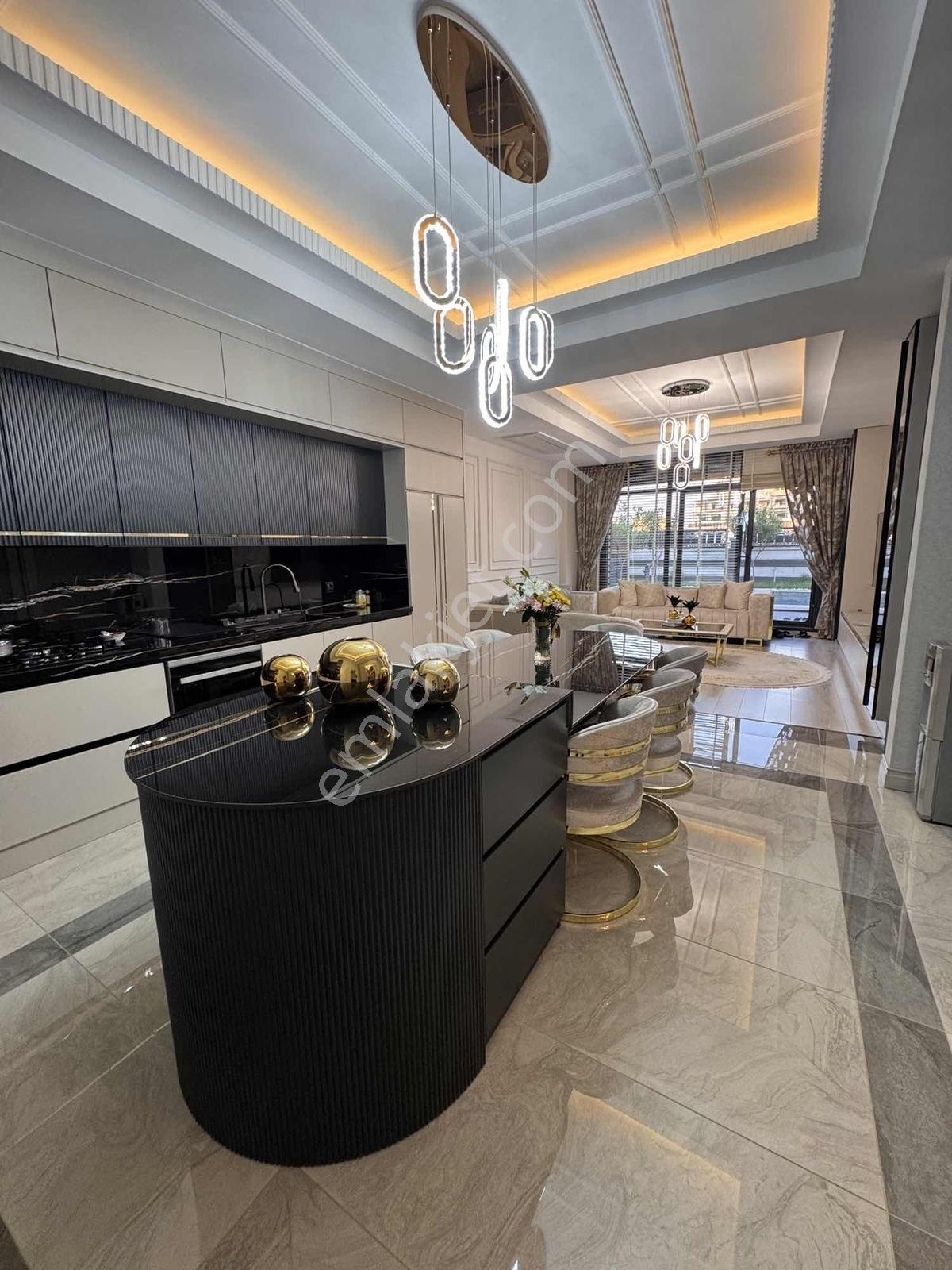 Nurçay Hanedan Villalarında 525 M² 6+1 Satılık Tripleks — fotoğraf 3