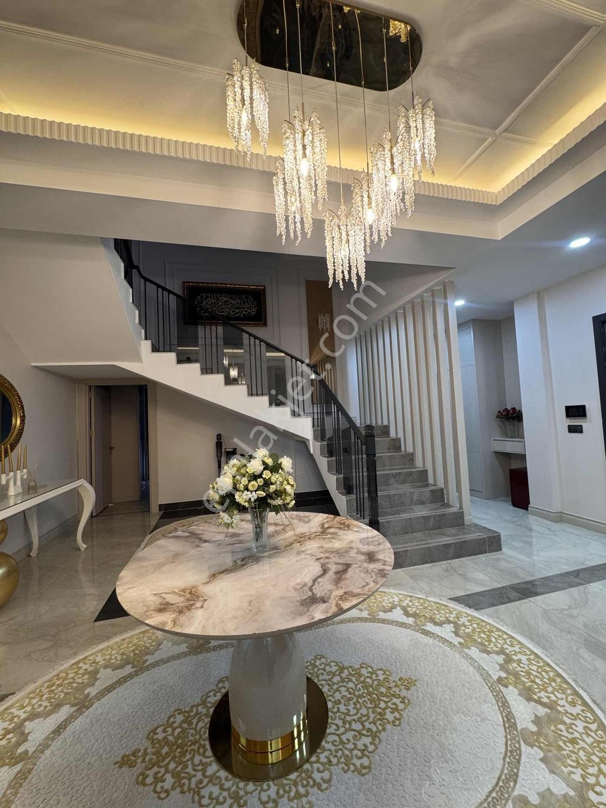 Nurçay Hanedan Villalarında 525 M² 6+1 Satılık Tripleks — fotoğraf 6