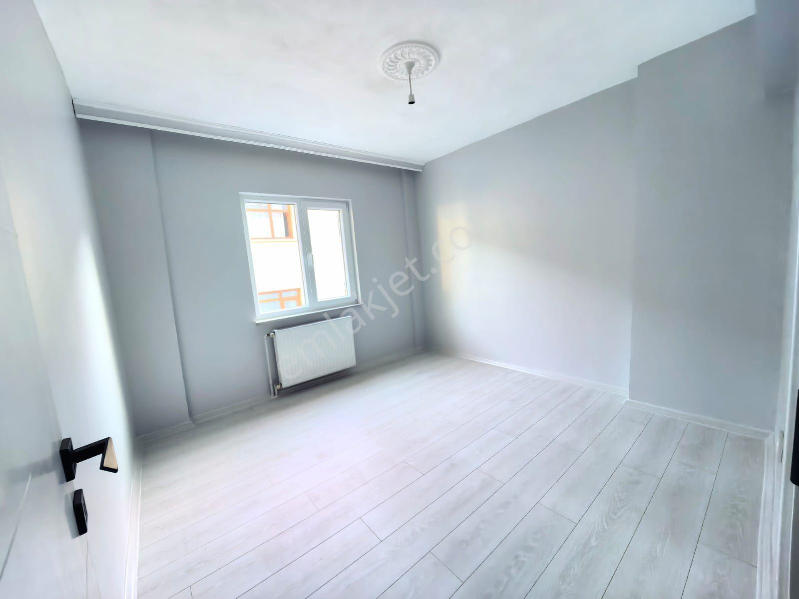 Toprak Emlaktan Ank Keçiören Baglarbaşı Mah De 3+1 120 M2 Manzaralı Daire — fotoğraf 10