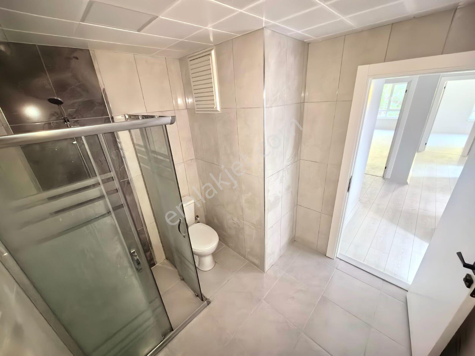 Toprak Emlaktan Ank Keçiören Baglarbaşı Mah De 3+1 120 M2 Manzaralı Daire — fotoğraf 13