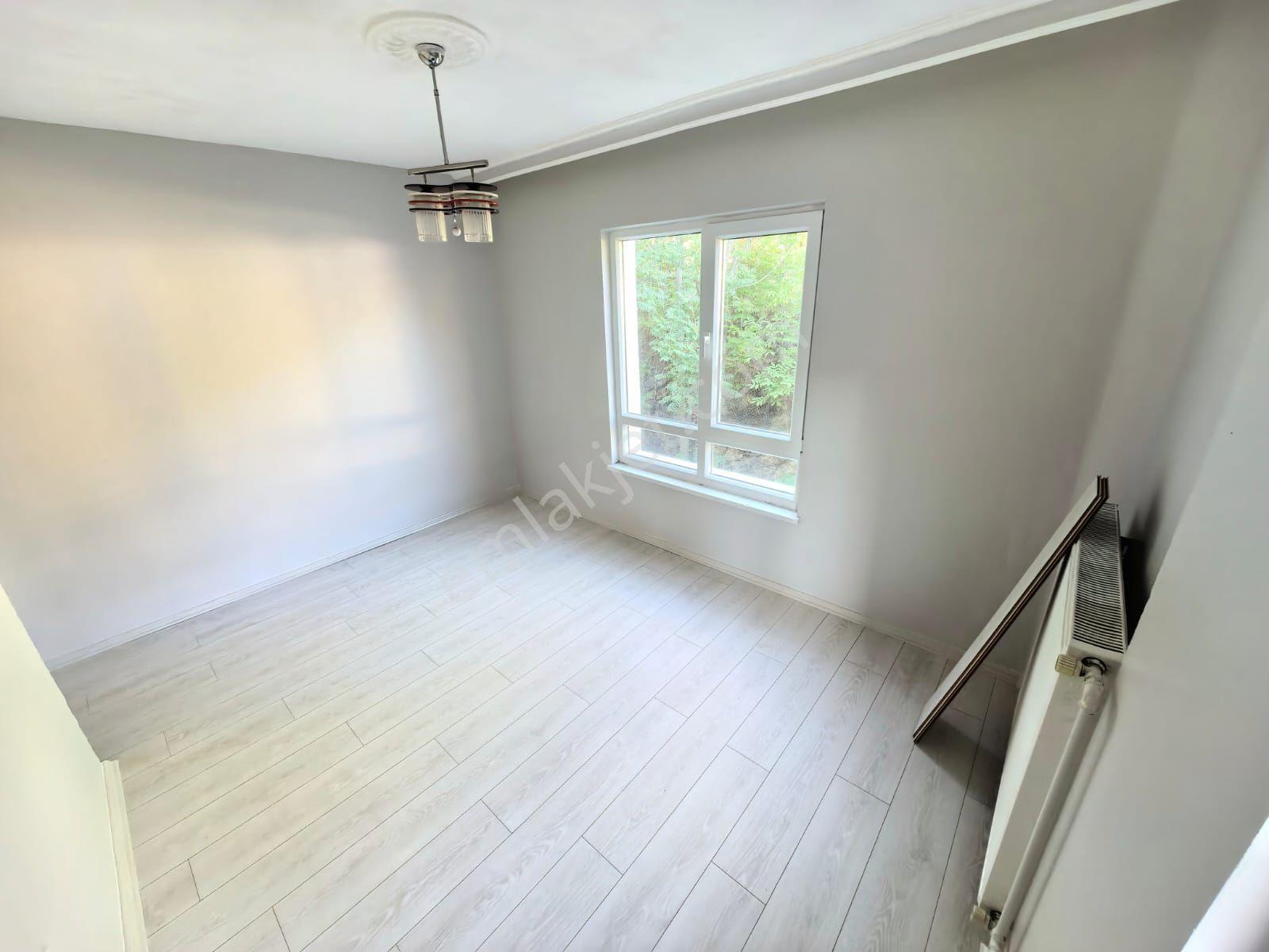 Toprak Emlaktan Ank Keçiören Baglarbaşı Mah De 3+1 120 M2 Manzaralı Daire — fotoğraf 18
