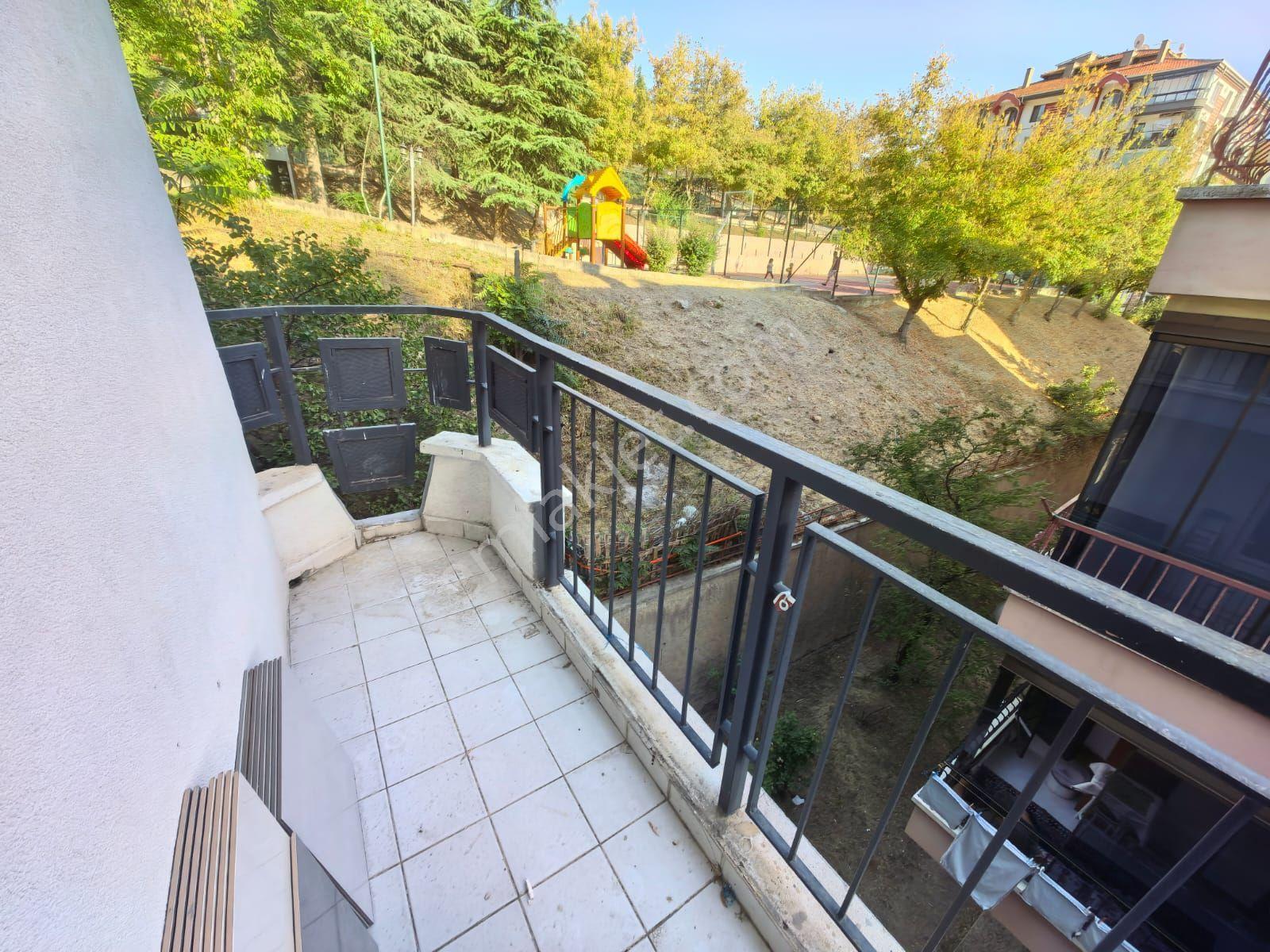 Toprak Emlaktan Ank Keçiören Baglarbaşı Mah De 3+1 120 M2 Manzaralı Daire — fotoğraf 19