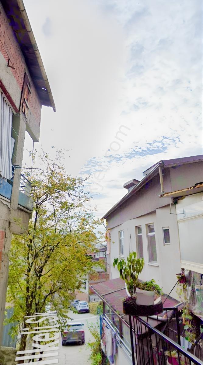 İzmit Kadıköy Mahallesinde Merkezi Konumda 106 M² Tek Tapu 1/50 — fotoğraf 12