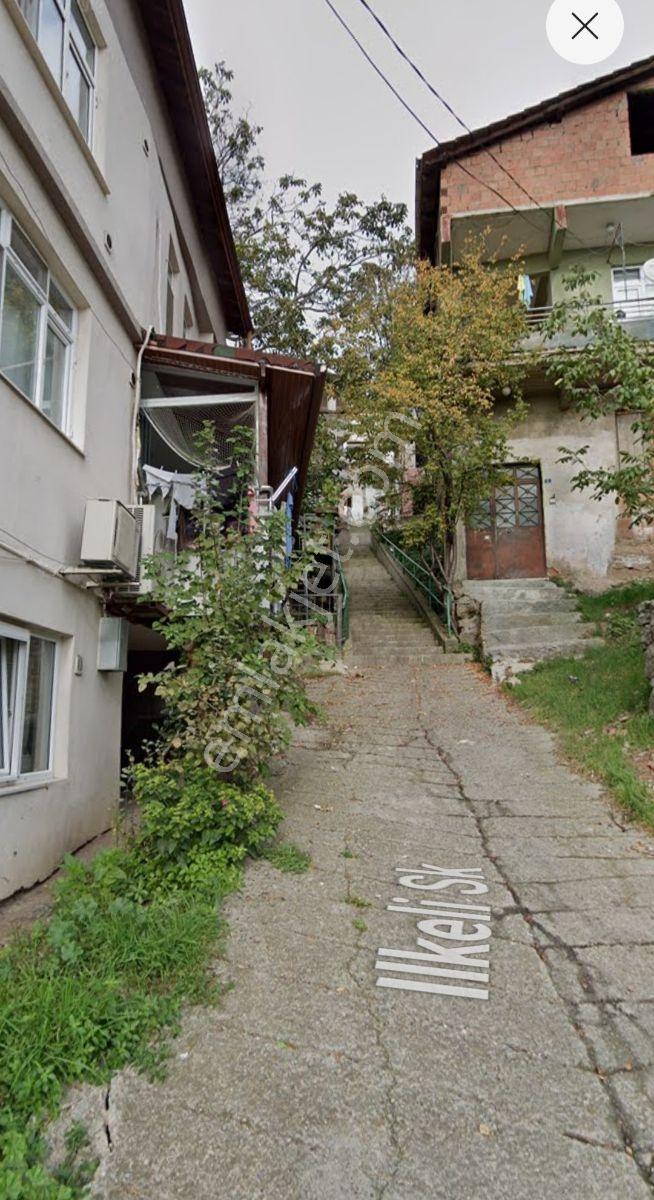 İzmit Kadıköy Mahallesinde Merkezi Konumda 106 M² Tek Tapu 1/50 — fotoğraf 14