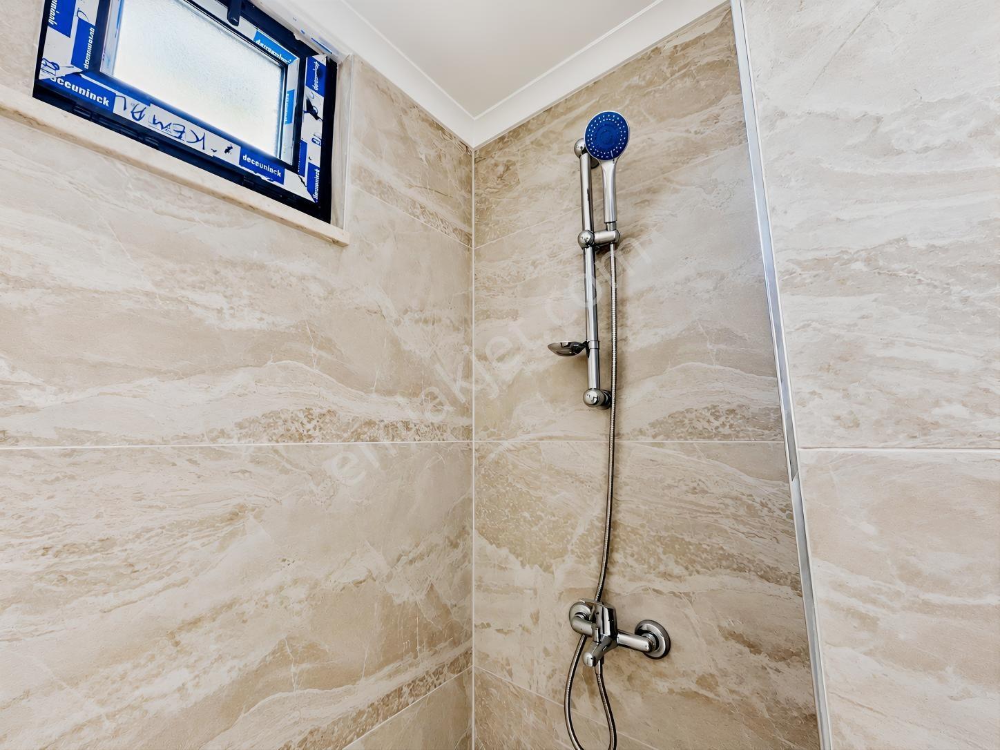 Bahçelievler'de 135m2 Tek Daire Üzeri E.banyolu Güney Cephe — fotoğraf 16