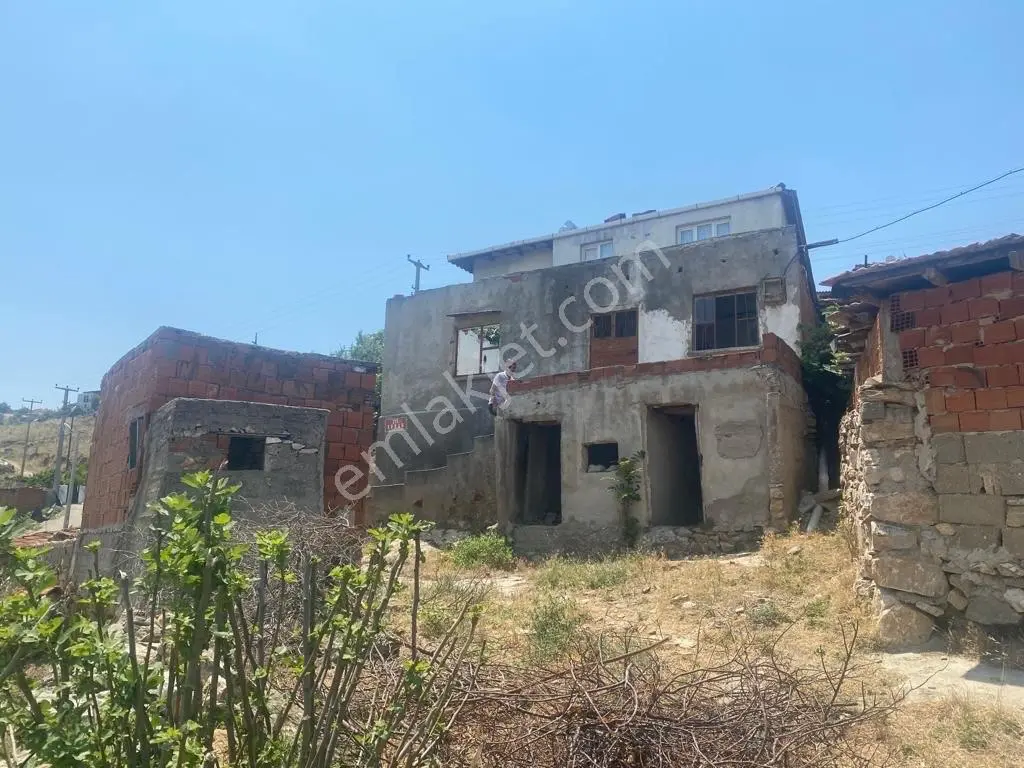 Acil! Gölmarmara Merkezde 230 M² Tek Tapu Manzaralı Arsa — fotoğraf 3