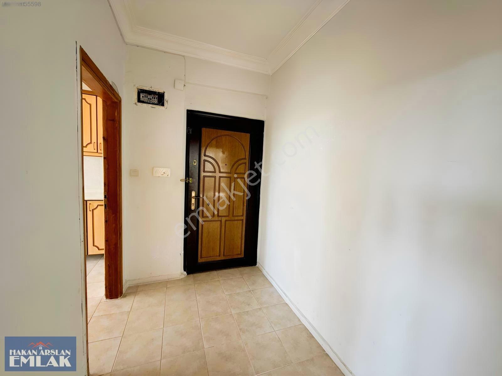Aydoğmuş Ta Orman Manzaralı Kredi Sorunsuz Satılık 3+1 Daire — fotoğraf 2