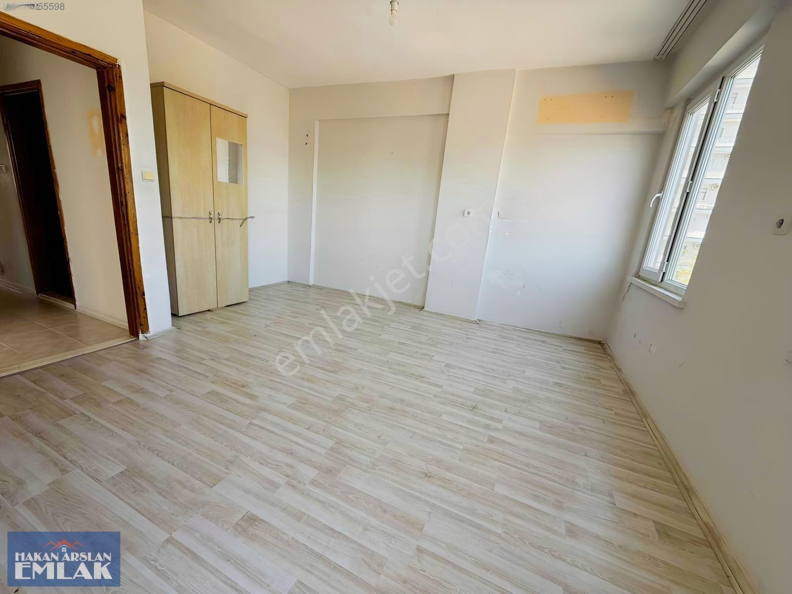 Aydoğmuş Ta Orman Manzaralı Kredi Sorunsuz Satılık 3+1 Daire — fotoğraf 6