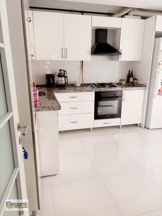 Havuzlu Sitede Lüks Satılık 3+1!! — fotoğraf 16