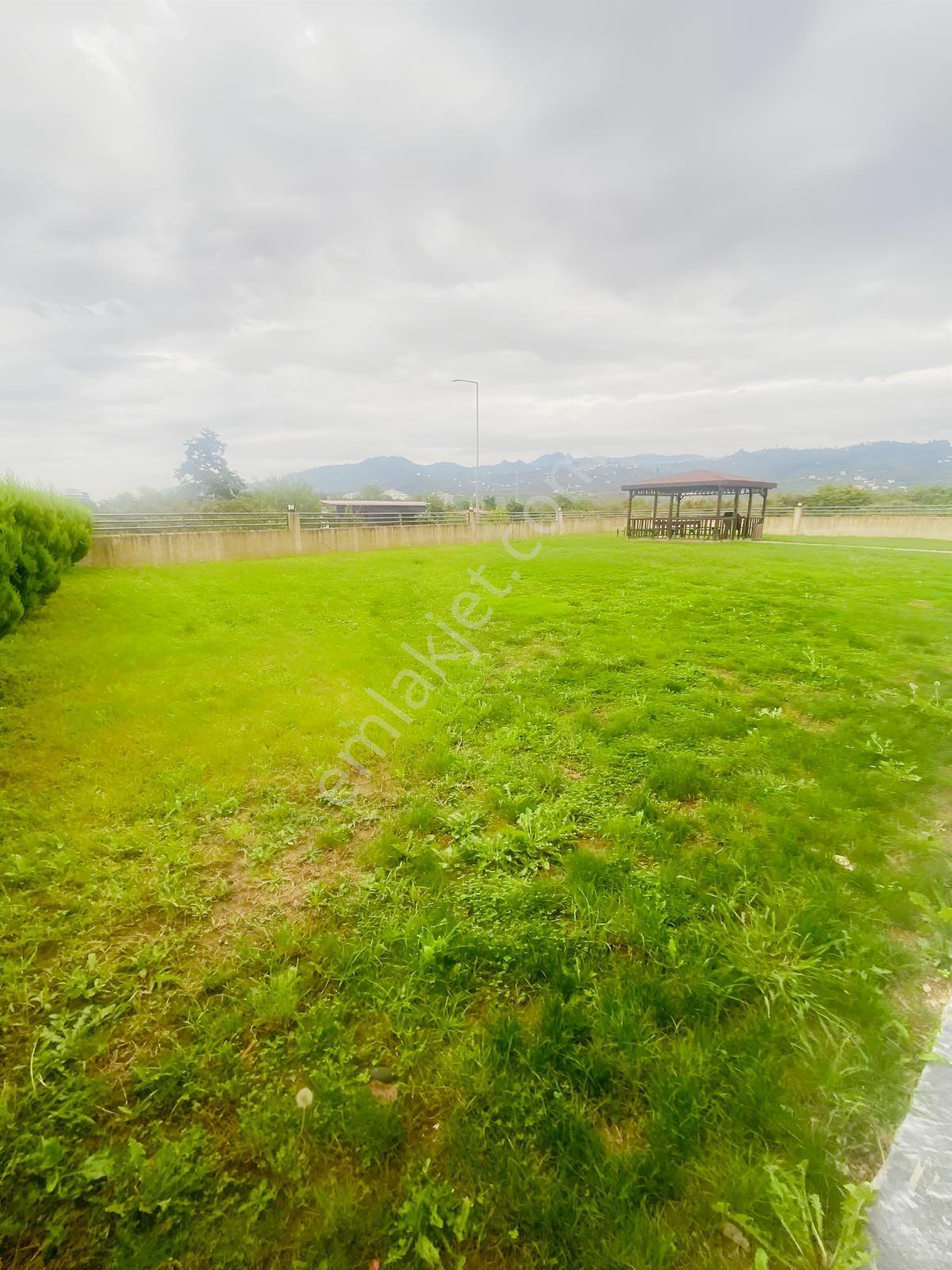 Tepe Gayrimenkulden Cumhuriyet Mah De 3+1 Satilik Daire — fotoğraf 6