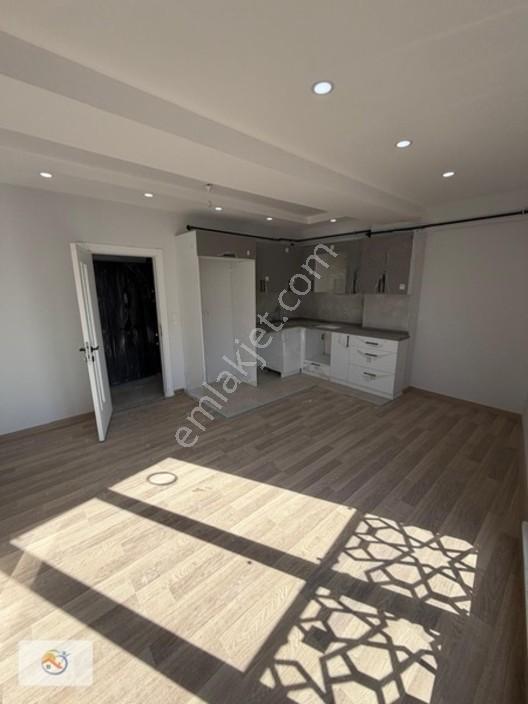 Gökalpte Satılık 2+1 Amerikan Mutfak Daire — fotoğraf 3