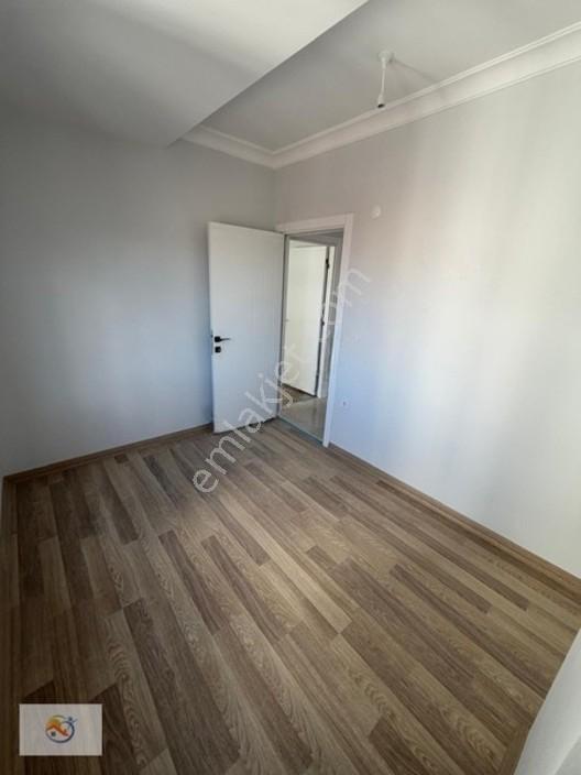 Gökalpte Satılık 2+1 Amerikan Mutfak Daire — fotoğraf 9