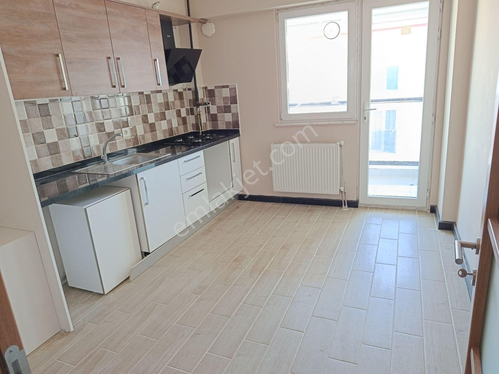Edirne Merkez Nişancı Paşa Mahallesi'Nde Geniş 2+1 Daire