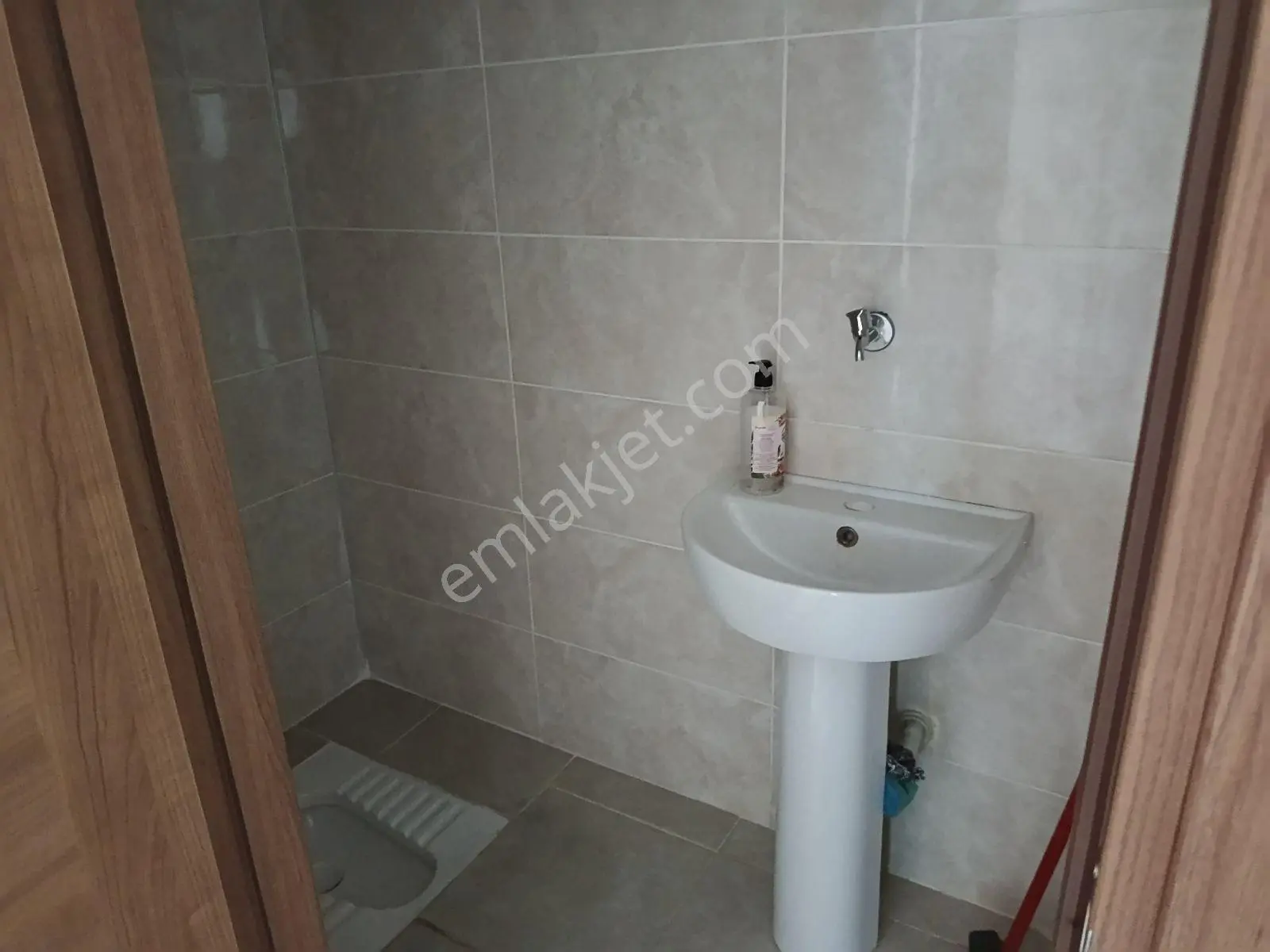 Edirne Merkez Nişancı Paşa Mahallesi'nde Geniş 2+1 Daire — fotoğraf 3