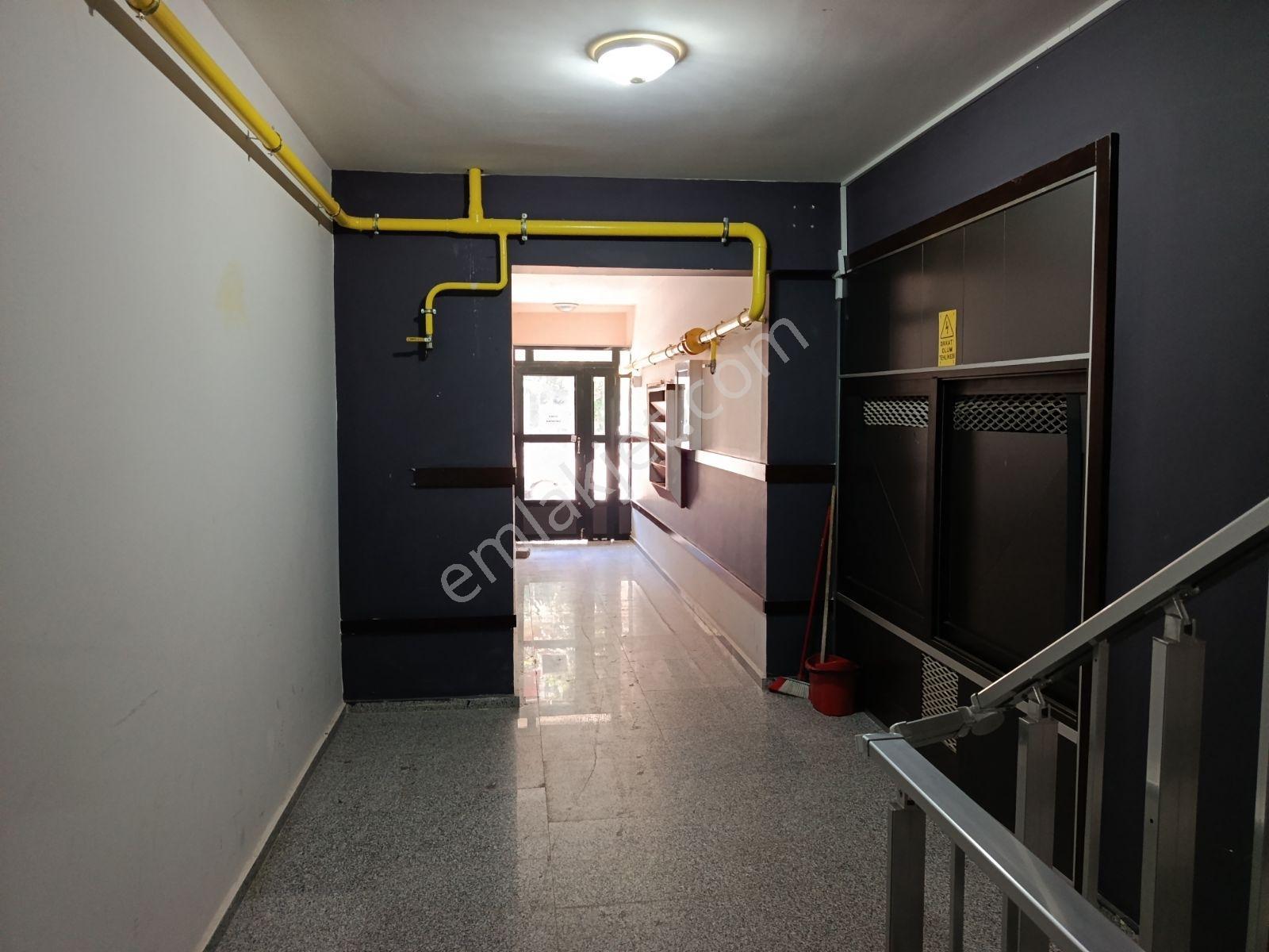 Edirne Merkez Nişancı Paşa Mahallesi'nde Geniş 2+1 Daire — fotoğraf 12