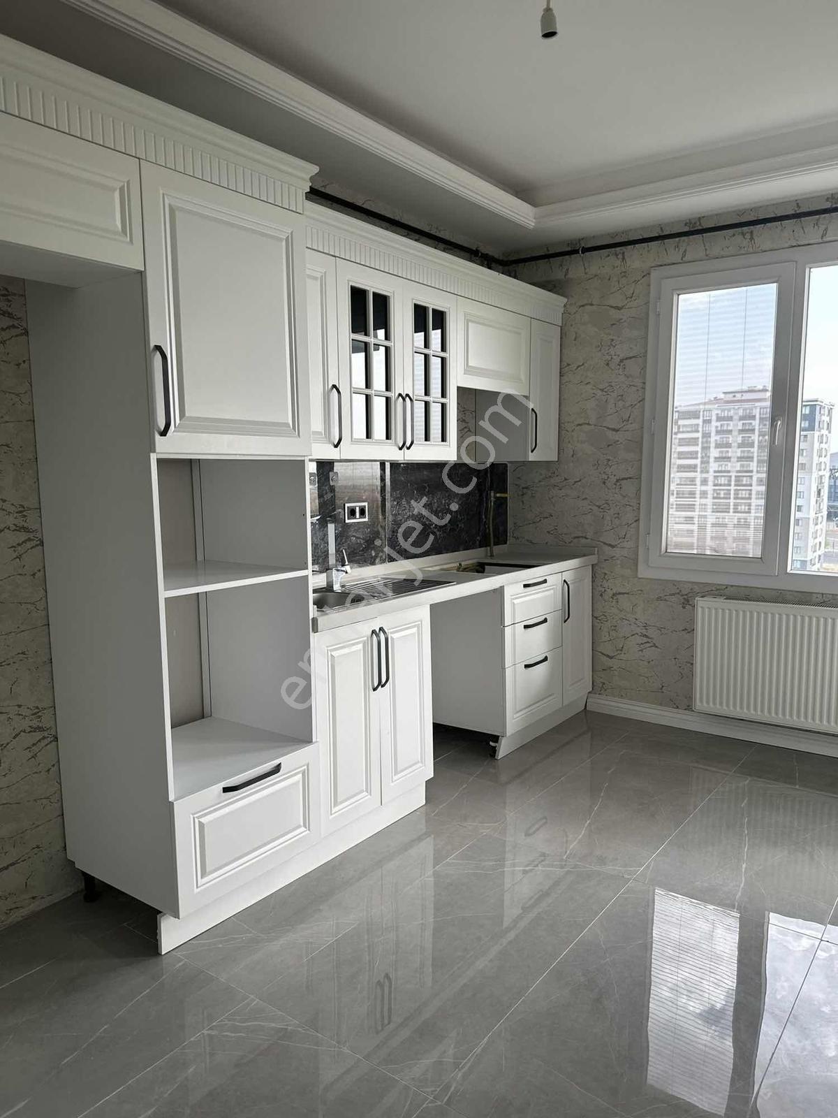 Stad Yanı Satılık 2+1 Lüx Daire — fotoğraf 9