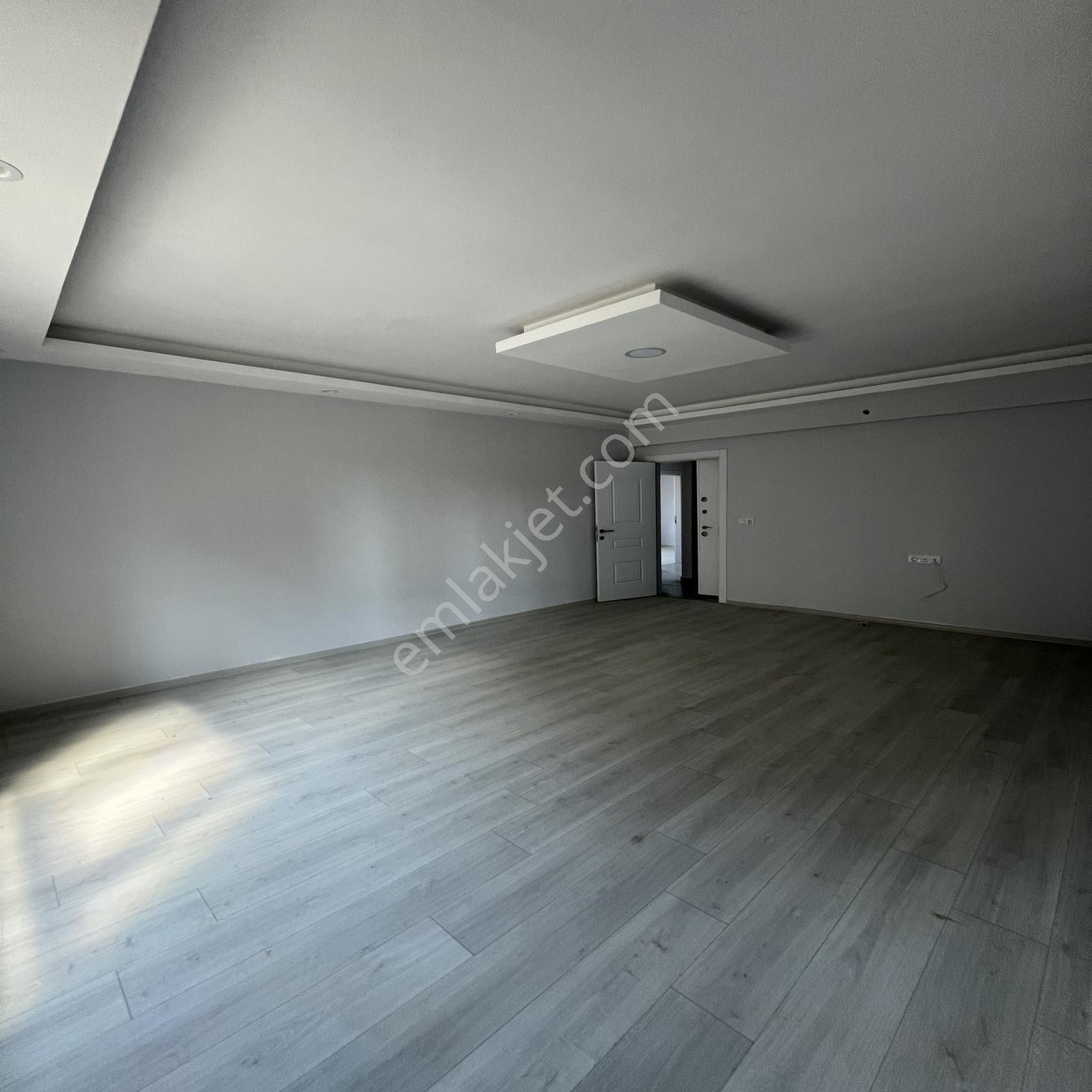 Yuvakuran'Dan 3+1 135M² Çerkezköy Ve Doğa Manzaralı Son 1 Daire