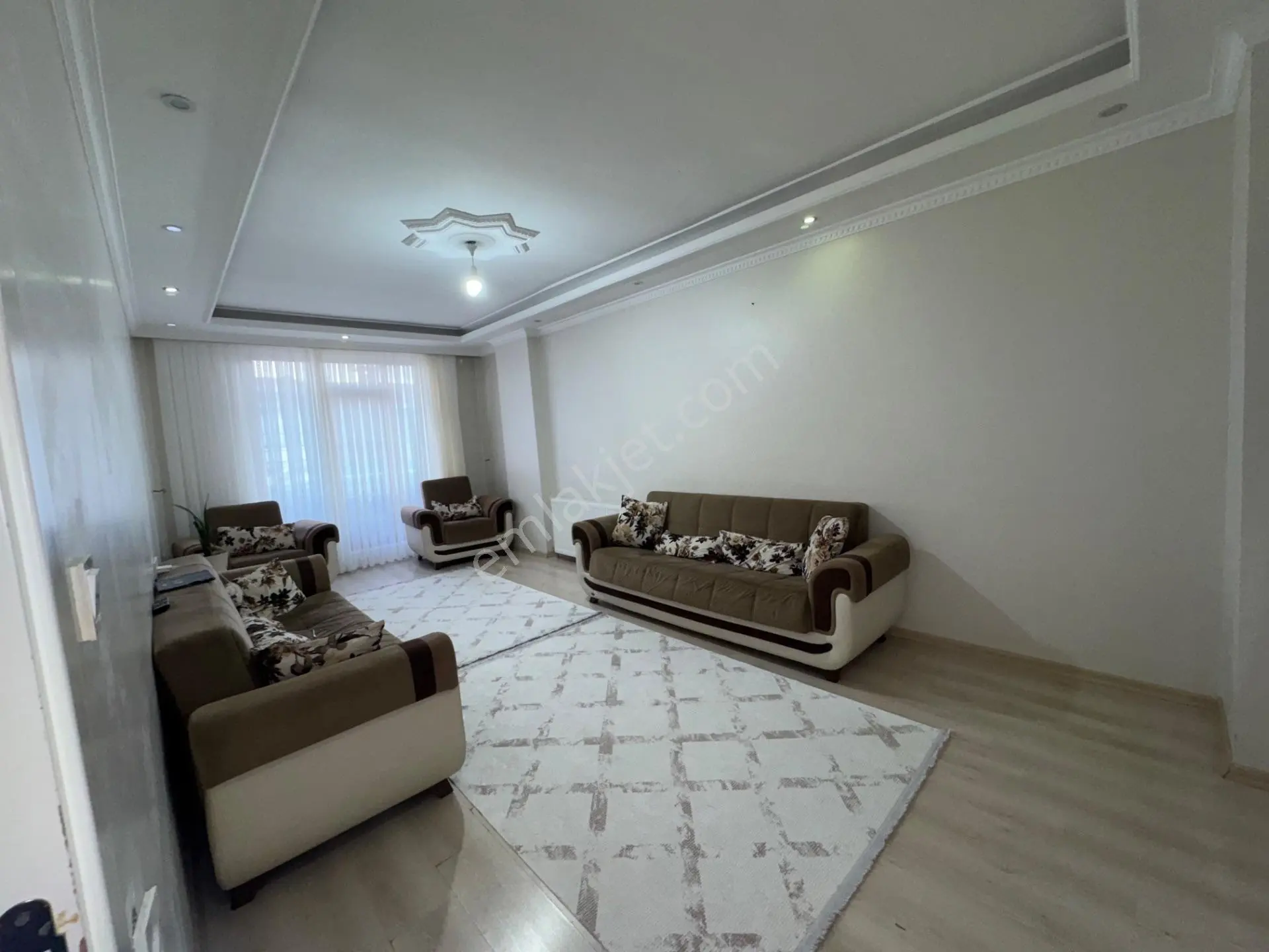Zaferyapıdan Satılıkdubleks 4+2 2ayrı Daire 10yaş Cebeci Mahde — fotoğraf 2