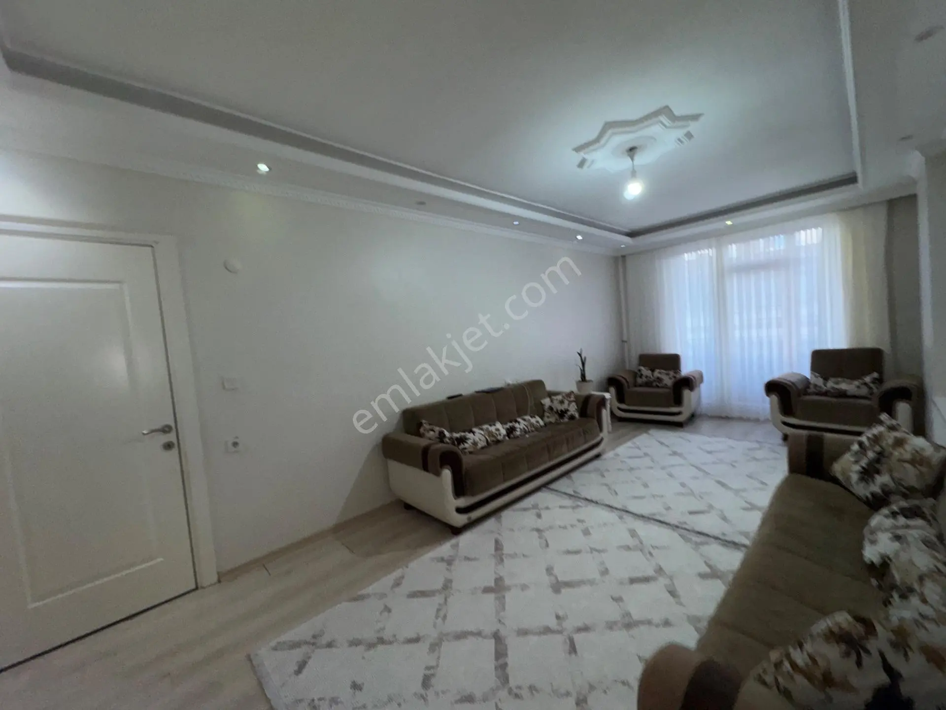 Zaferyapıdan Satılıkdubleks 4+2 2ayrı Daire 10yaş Cebeci Mahde — fotoğraf 3