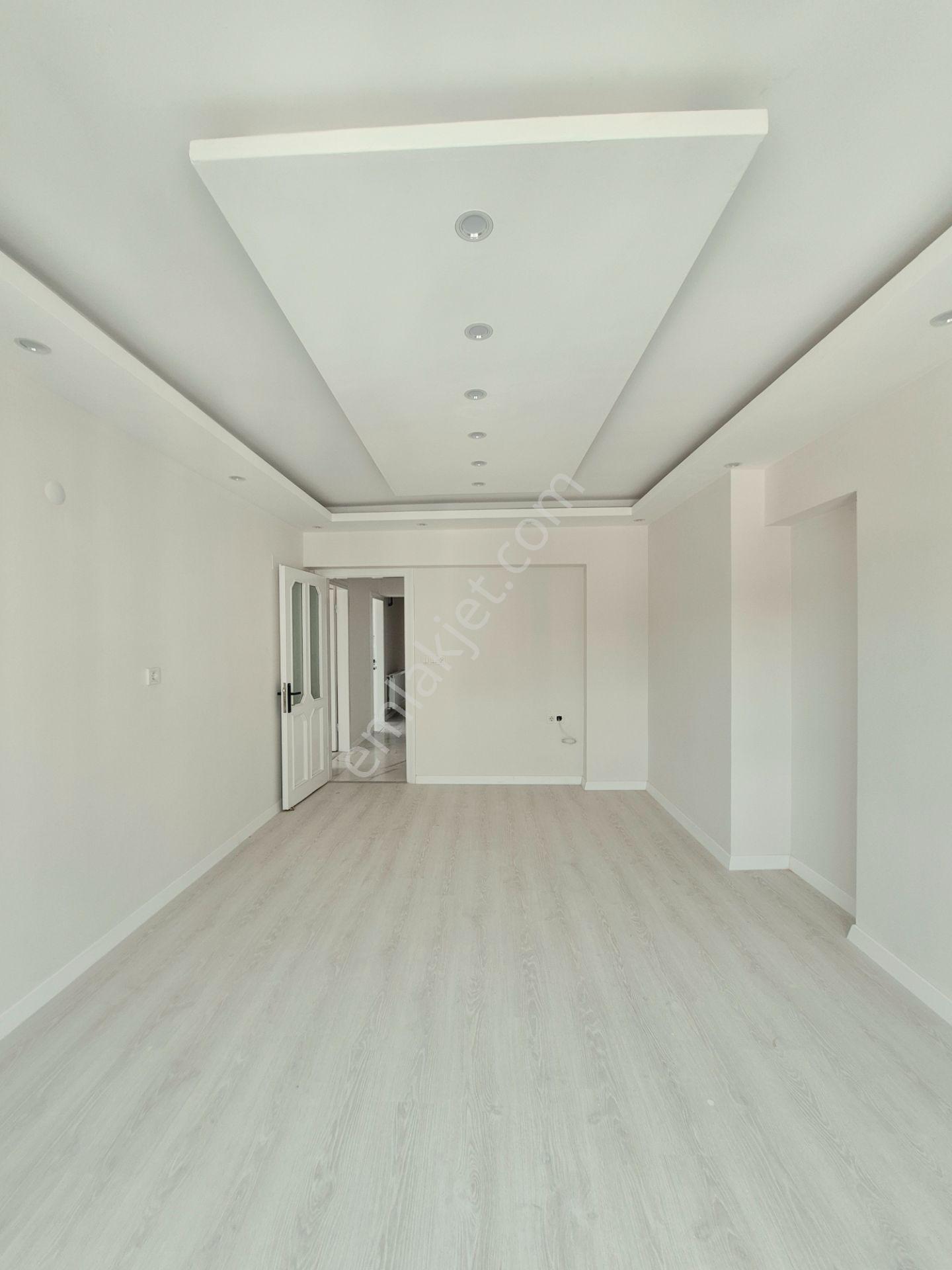 Aydoğdu Mahallesi'nde Ana Cadde Üstü 3+1 Satılık Daire — fotoğraf 11