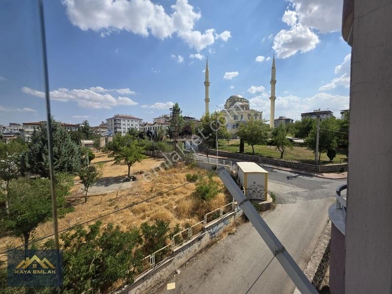 Yeditepede Merkezi Konumda Önü Açık Ferah 3+1 Daire — fotoğraf 19