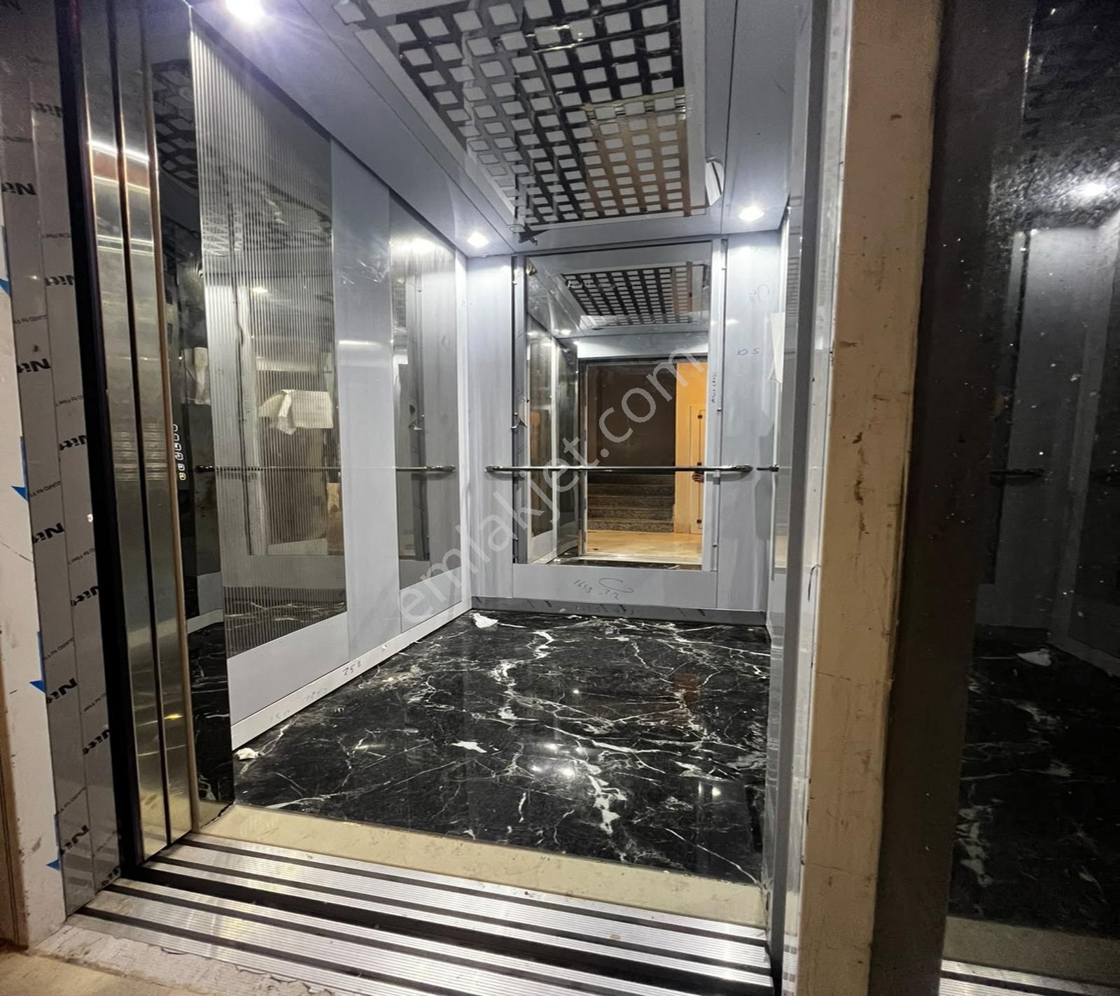 Çerkezköy Tepe Bölgesinde Ful Eşyalı 1+1 Sıfır Daire — fotoğraf 31