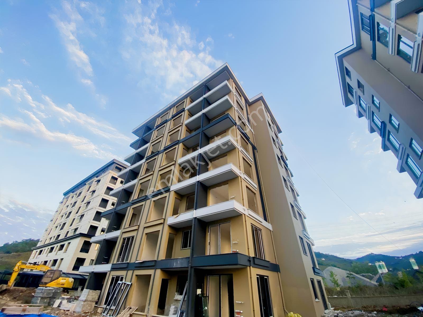 Realty World Şehir Hastanesi Bulvarında 1+1 Sıfır Satılık Daire