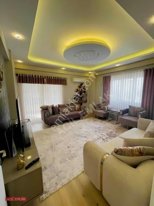 Acil Emlak Güvencesiyle 3+1 Site İçi Lüks Daire — fotoğraf 2