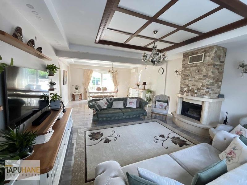 Tapuhane'den Satılık Lüks 4+1 Müstakil Bahçeli Villa — fotoğraf 12