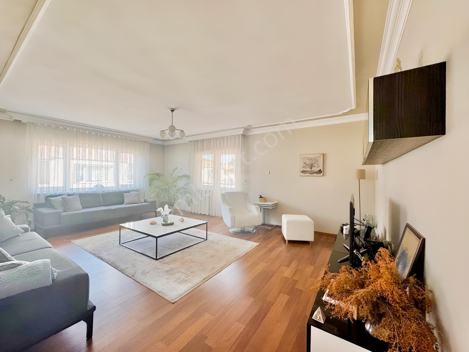 Nilüfer Ertuğrulda Sırdaş Kent Sitesinde 3+1 | 137 M² Net — fotoğraf 4