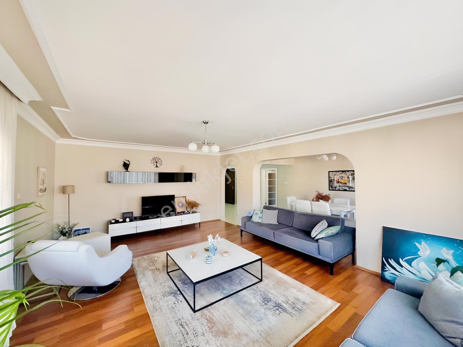 Nilüfer Ertuğrulda Sırdaş Kent Sitesinde 3+1 | 137 M² Net — fotoğraf 5