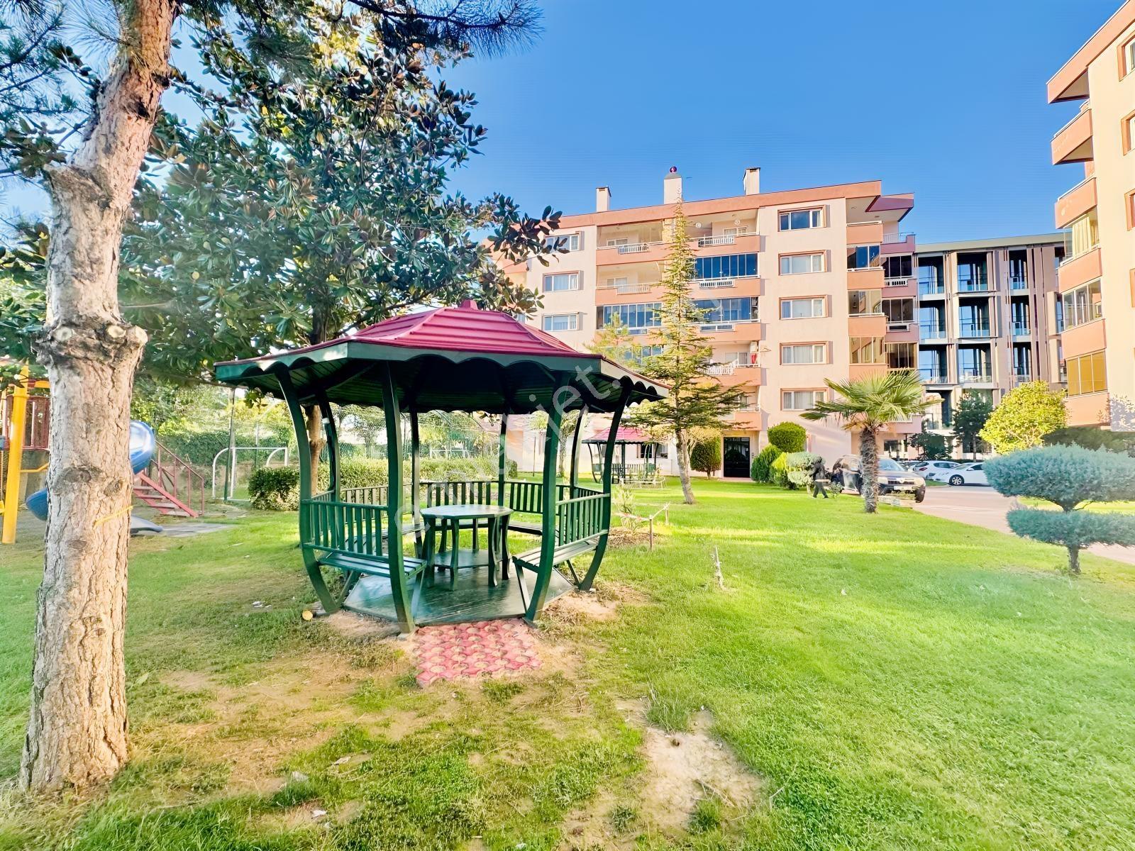Nilüfer Ertuğrulda Sırdaş Kent Sitesinde 3+1 | 137 M² Net — fotoğraf 33