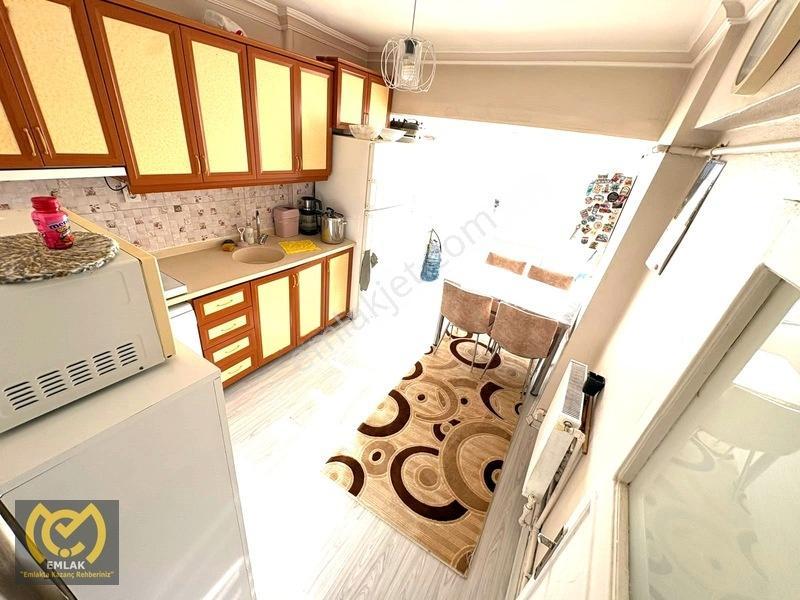 Sincan İstasyon Mah. Merkezi Konumda 3+1 Ön Cephe Satlık Daire — fotoğraf 2