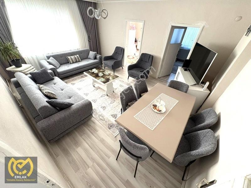 Sincan İstasyon Mah. Merkezi Konumda 3+1 Ön Cephe Satlık Daire — fotoğraf 7