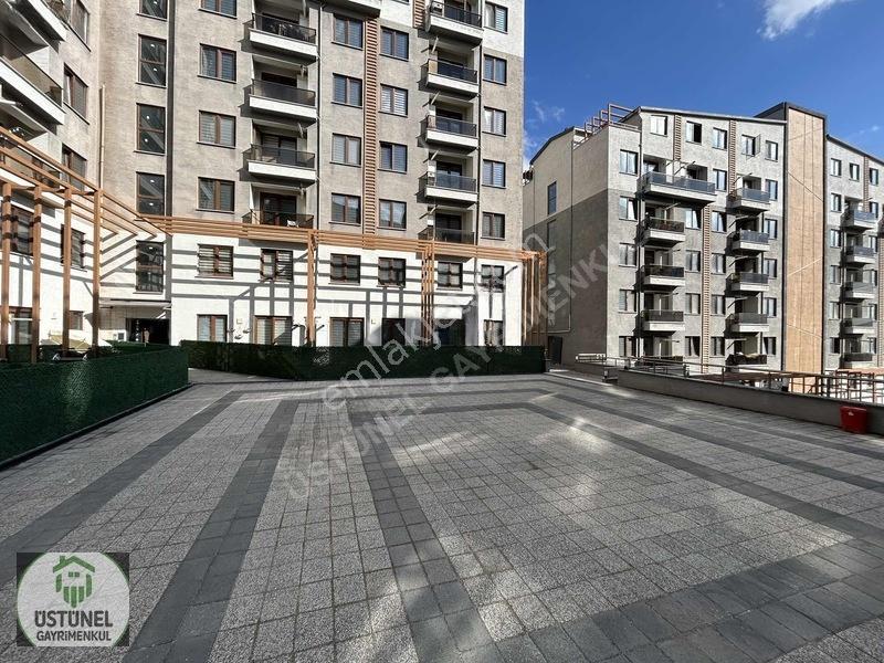Üstünel'den Güvenlikli Sitede 2+1 Eşyalı Satılık Daire — fotoğraf 6