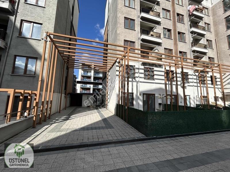 Üstünel'den Güvenlikli Sitede 2+1 Eşyalı Satılık Daire — fotoğraf 7