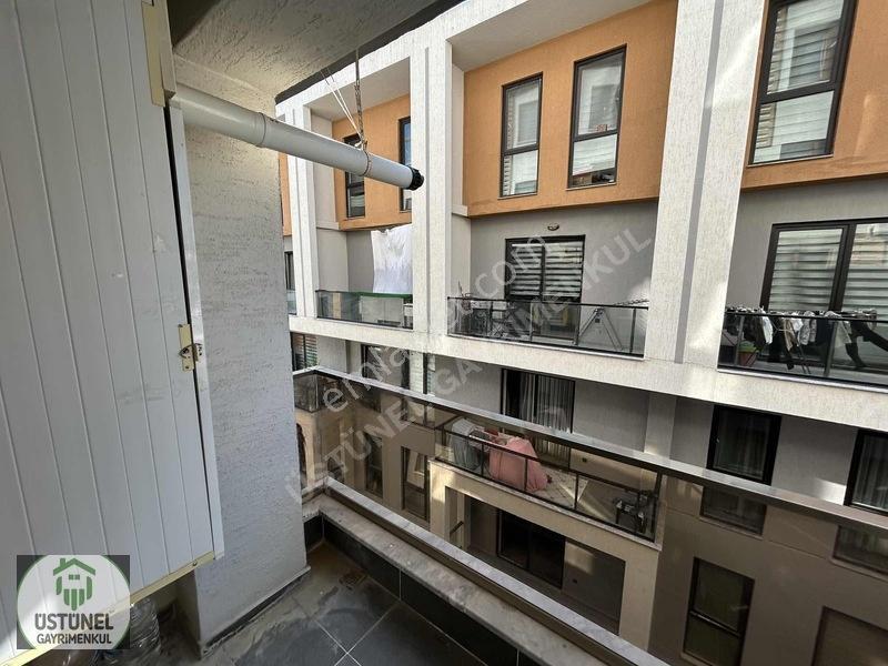 Üstünel'den Güvenlikli Sitede 2+1 Eşyalı Satılık Daire — fotoğraf 20