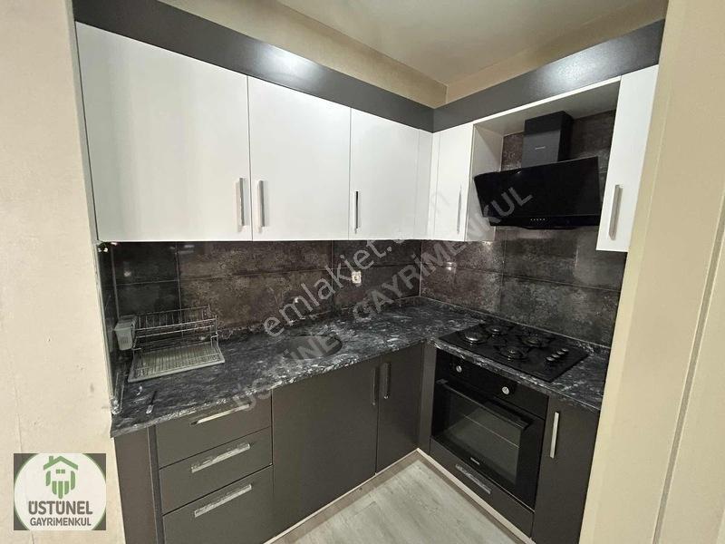 Üstünel'den Güvenlikli Sitede 2+1 Eşyalı Satılık Daire — fotoğraf 31
