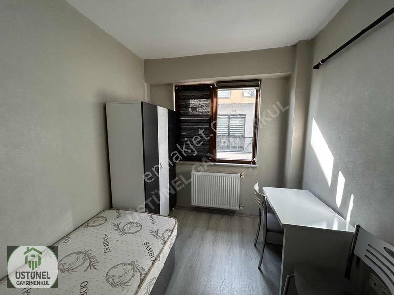 Üstünel'den Güvenlikli Sitede 2+1 Eşyalı Satılık Daire — fotoğraf 34