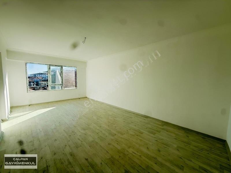 Peyami Sefa Da 150 M2 Giyinme Odalı Manzara Lı 4+1 Fırsat Daire — fotoğraf 5