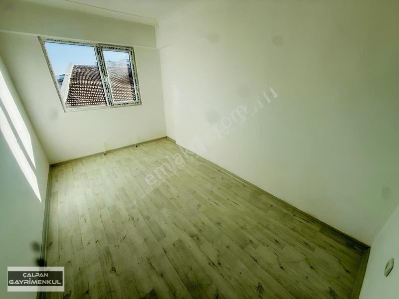 Peyami Sefa Da 150 M2 Giyinme Odalı Manzara Lı 4+1 Fırsat Daire — fotoğraf 13