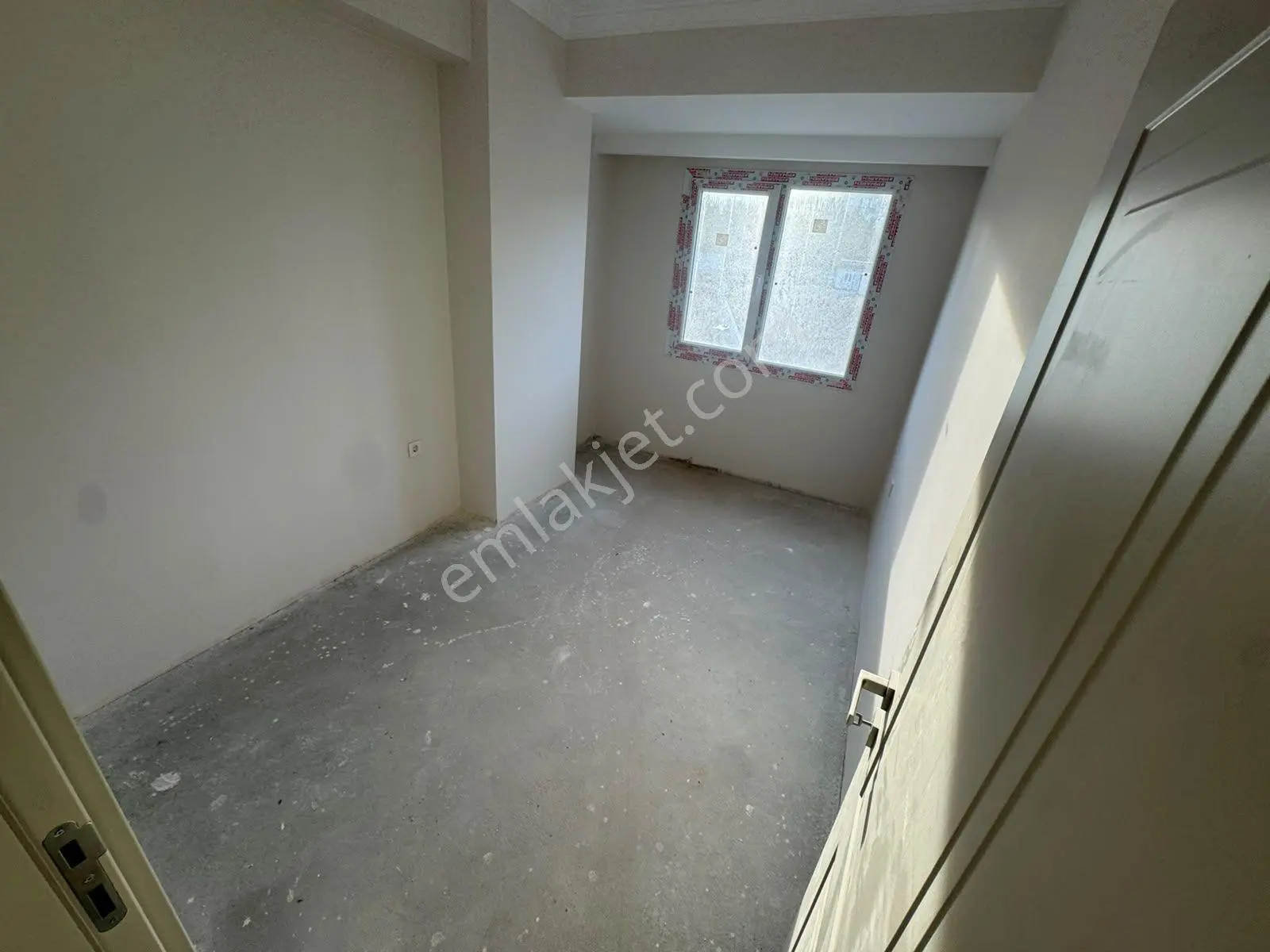 Özgür İnşaat'tan Uğurmumcu Mah Site İçersi Kapalı Çift Kat Otoparklı 3+1 Fırsat Daire!! — fotoğraf 14