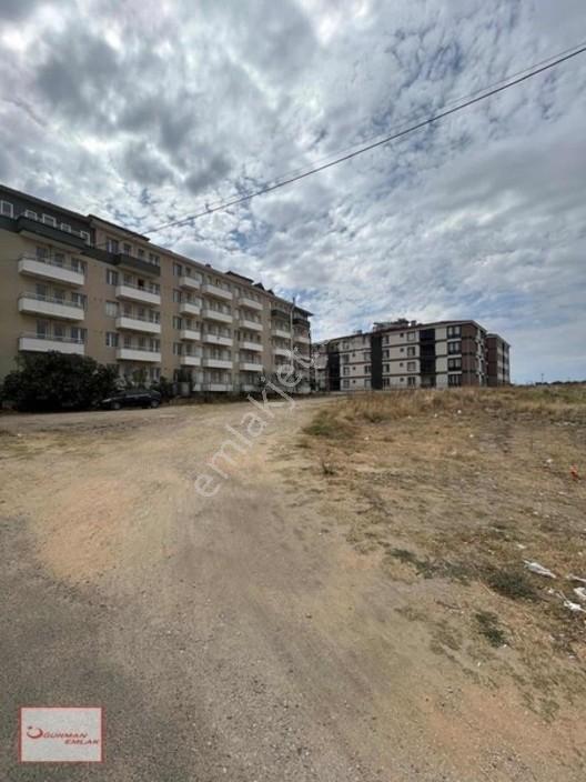 Uğurman Emlak'Tan Şehir Merkezinde Müstakil Satılık 261M2 Arsa