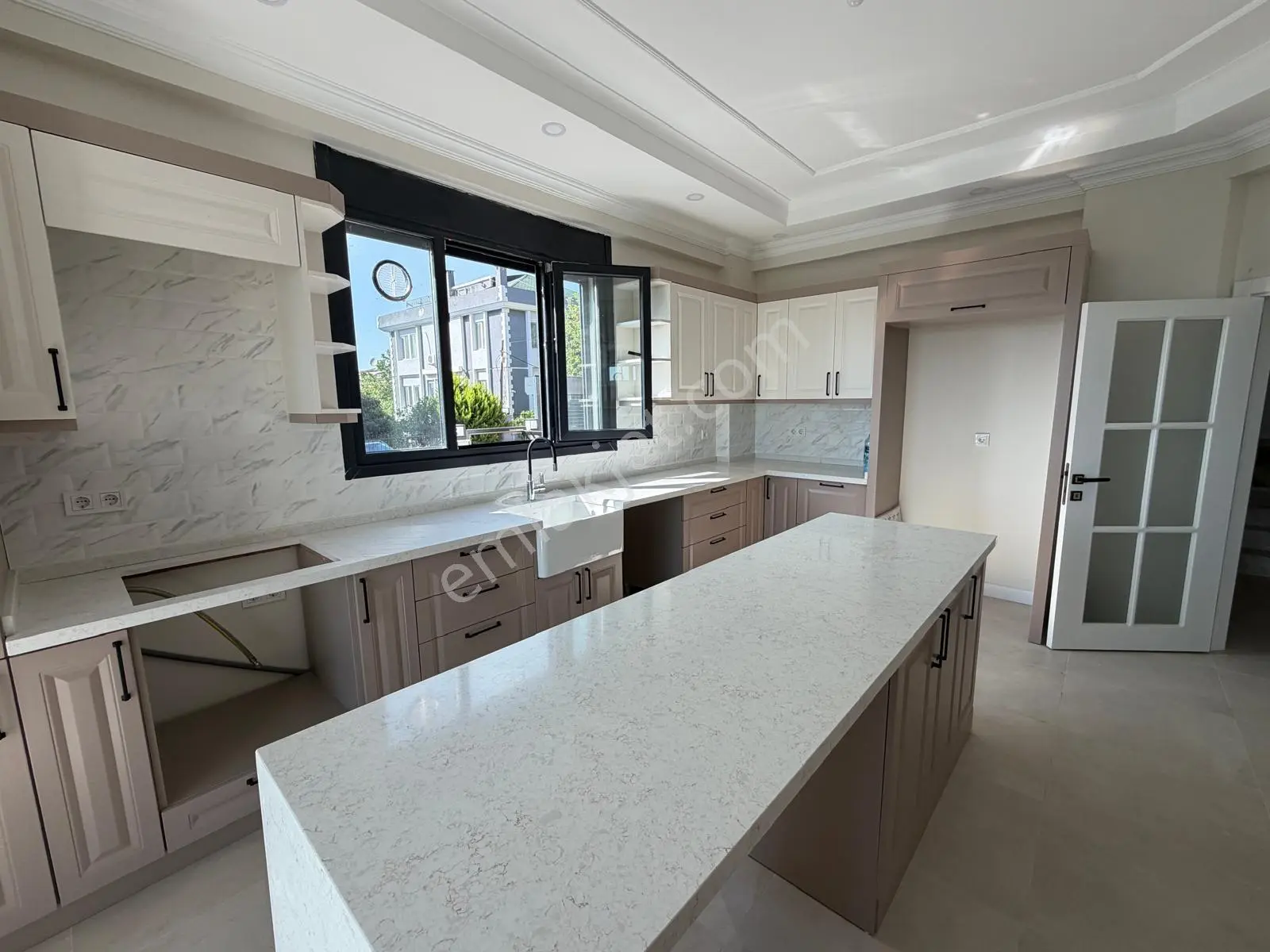 Büyükçekmece Deniz Manzaralı, Otoparklı, Bahçeli Lüks Villa — fotoğraf 34