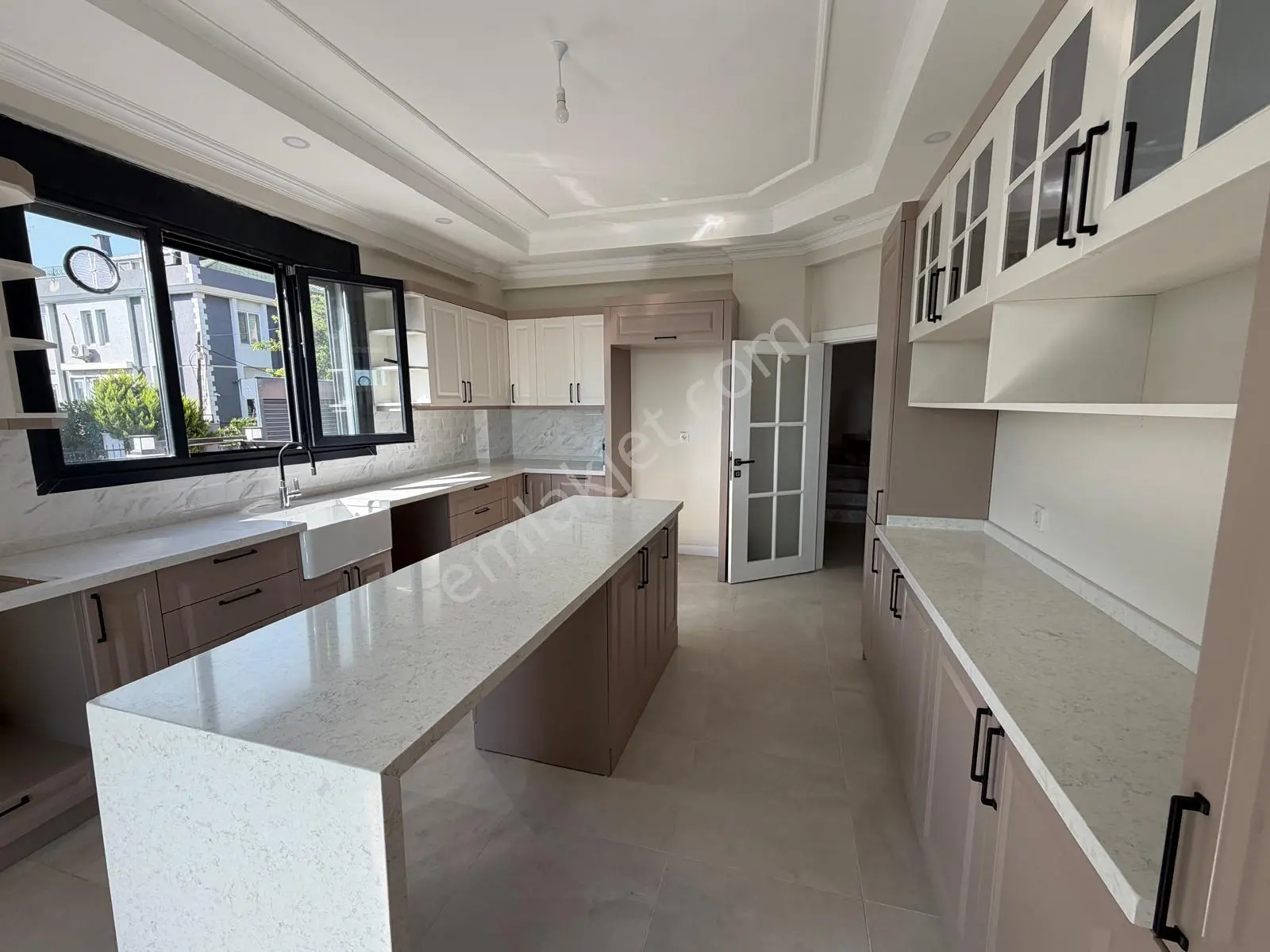 Büyükçekmece Deniz Manzaralı, Otoparklı, Bahçeli Lüks Villa — fotoğraf 35
